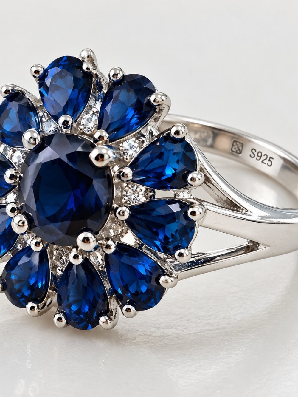 Blue Sapphire S925 Sterling Silver Cluster Ring Size 9.5
